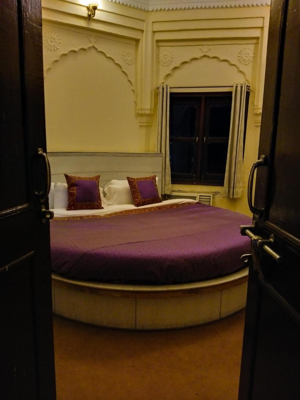 Dwivedi Hotels Hotel Elena Varanasi Eksteriør bilde