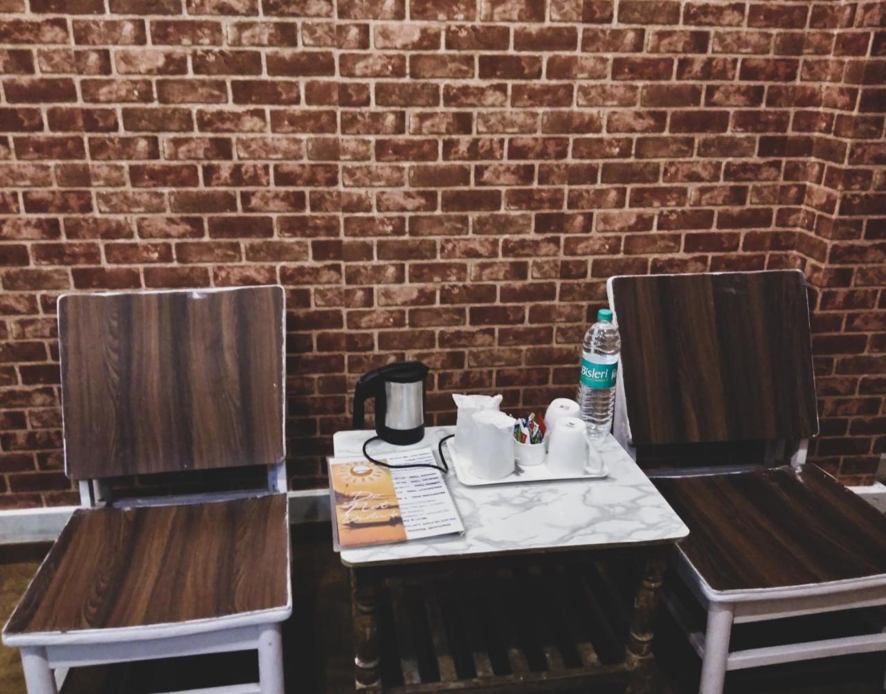 Dwivedi Hotels Hotel Elena Varanasi Eksteriør bilde